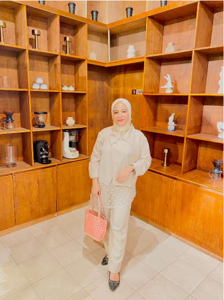 Alumni Nirwana Anwar