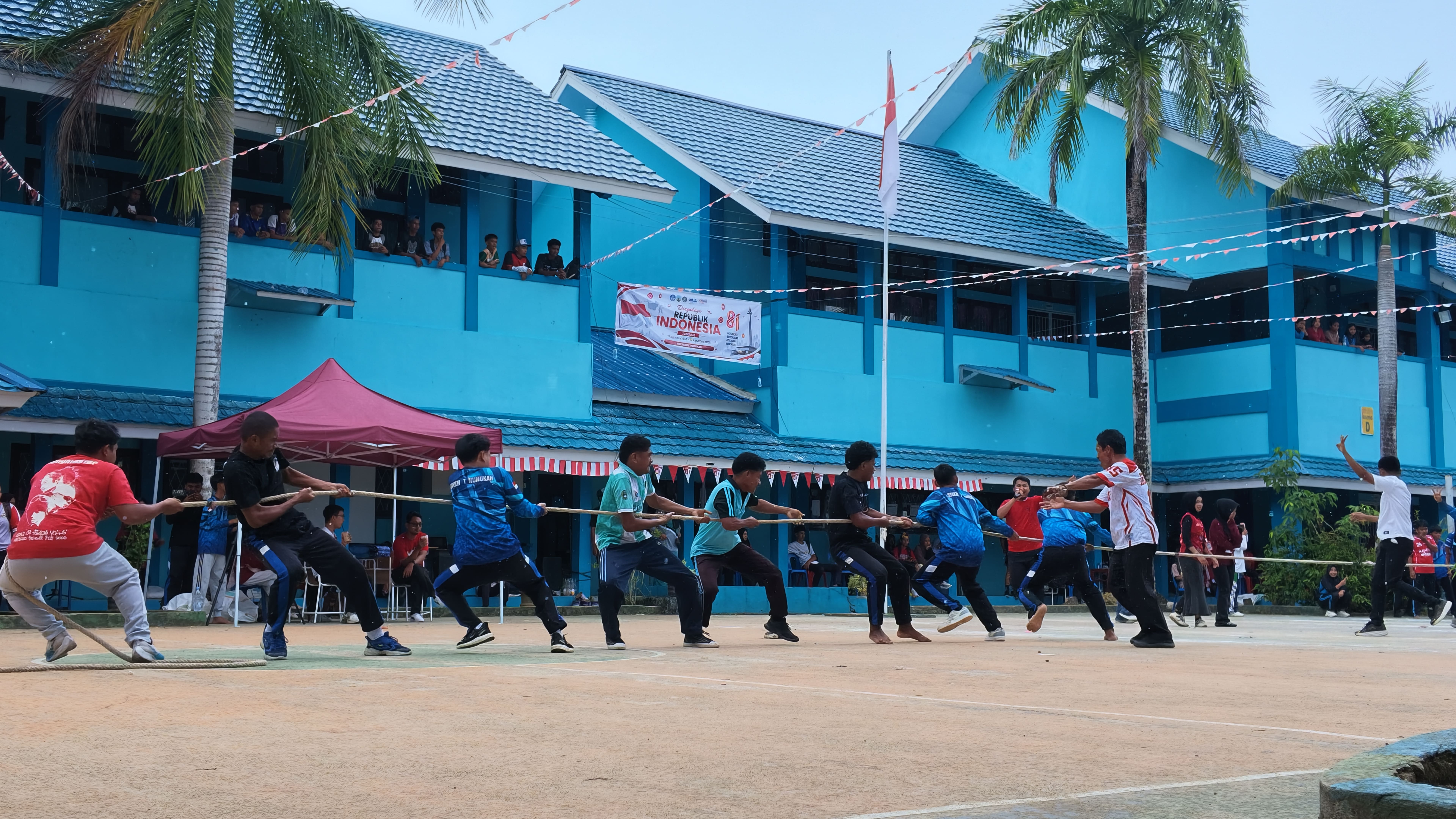 Keseruan lomba siswa