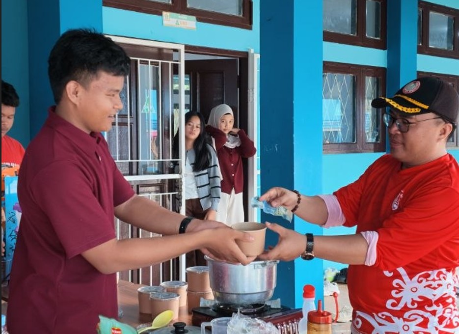 Siswa mengikuti lomba