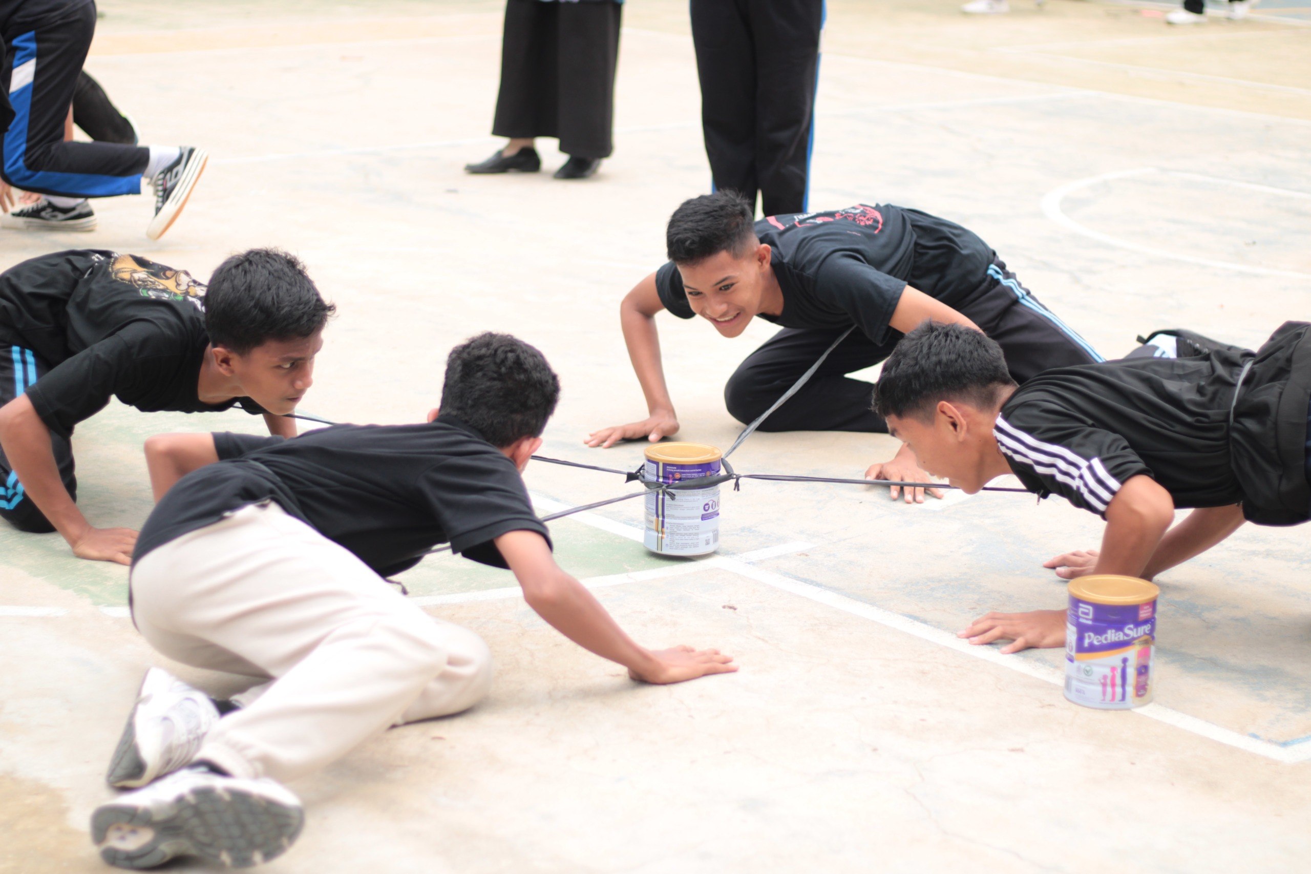Siswa mengikuti lomba