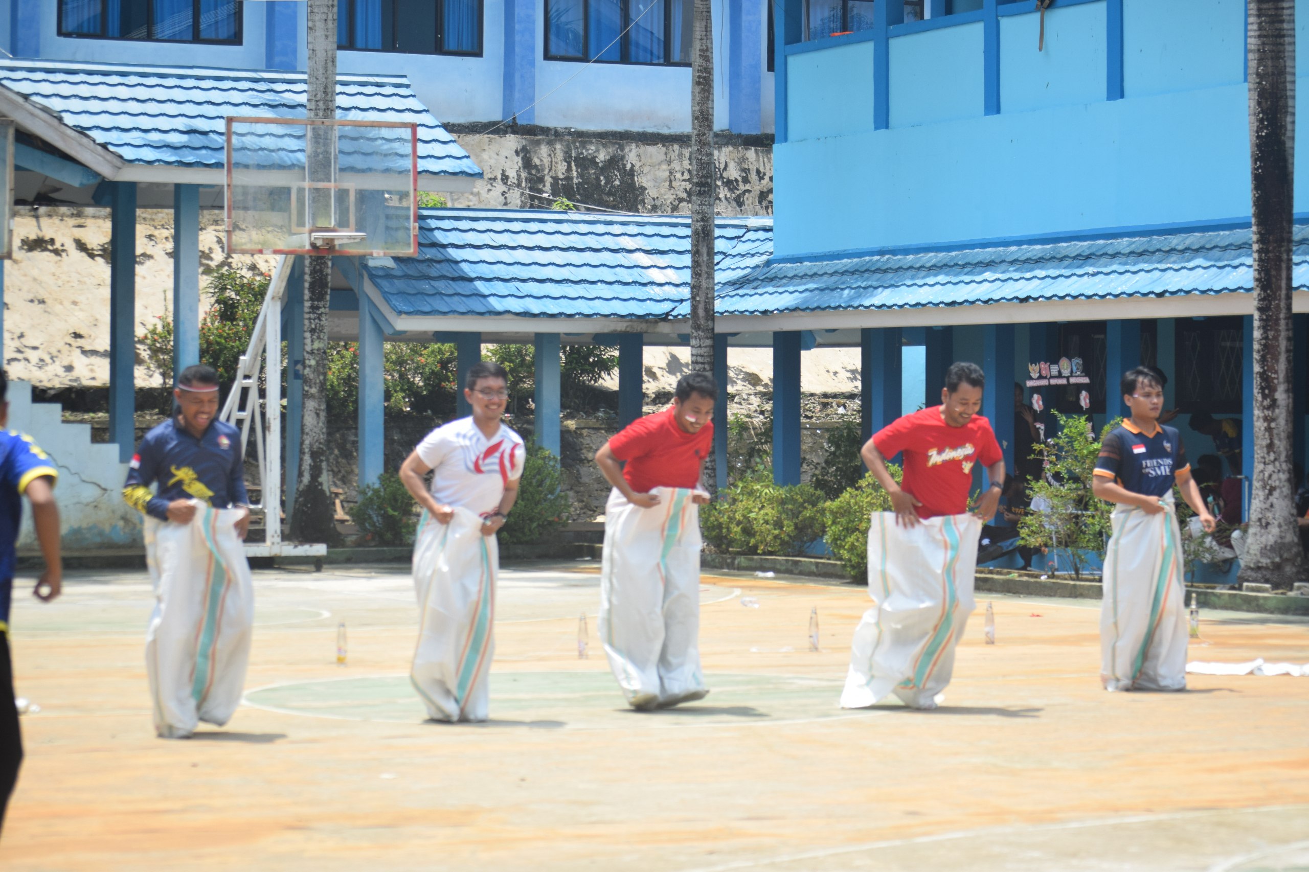 Keseruan lomba siswa